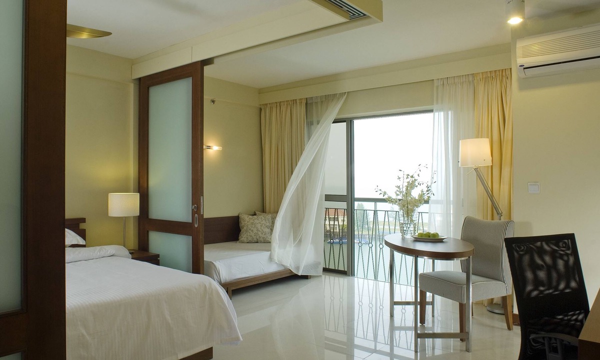 Si Rusa Hotel | Avillion Admiral Cove