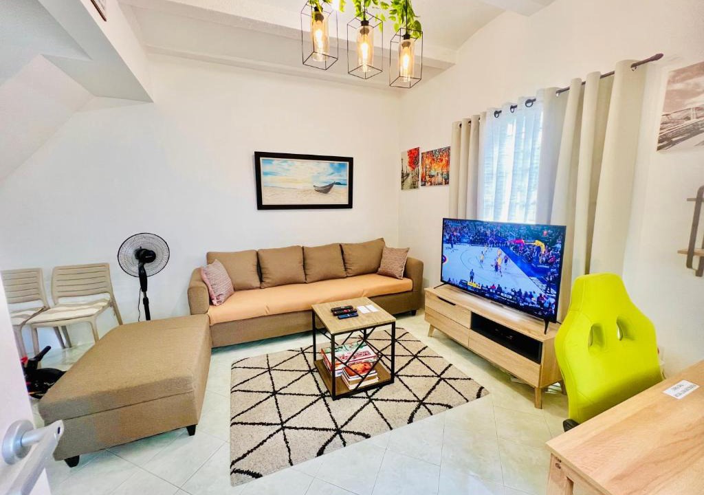 General Trias Apartment | Awesome 2 bedrooms, living & dining area