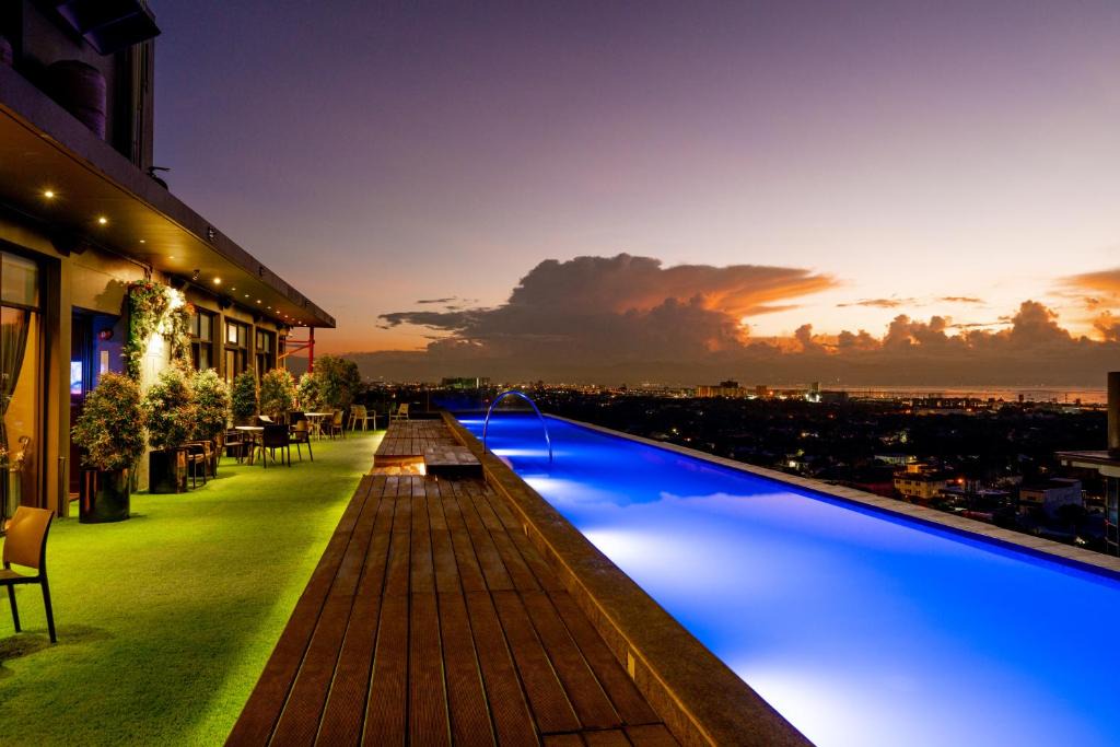 Alabang Hotel | Azumi Boutique Hotel