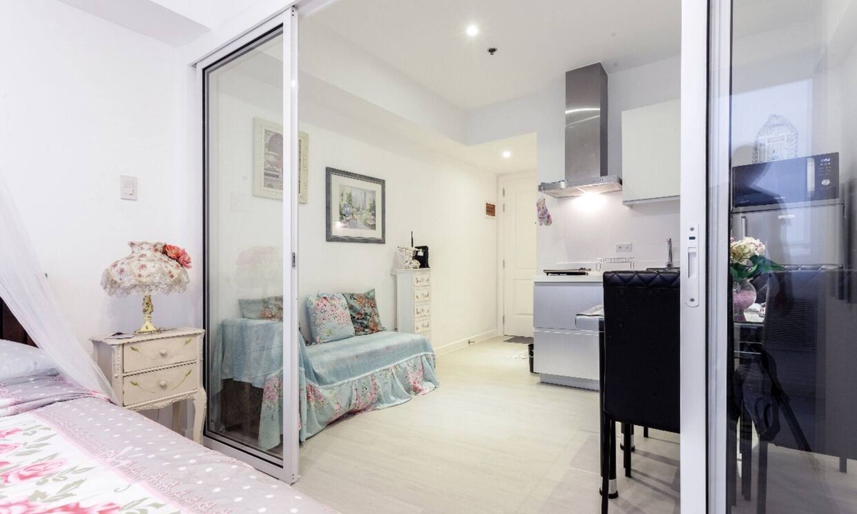 Paranaque Condo | Azure Beach resort staycation condo near Manila airport