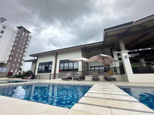 Dauis Apartment | Azure Edge