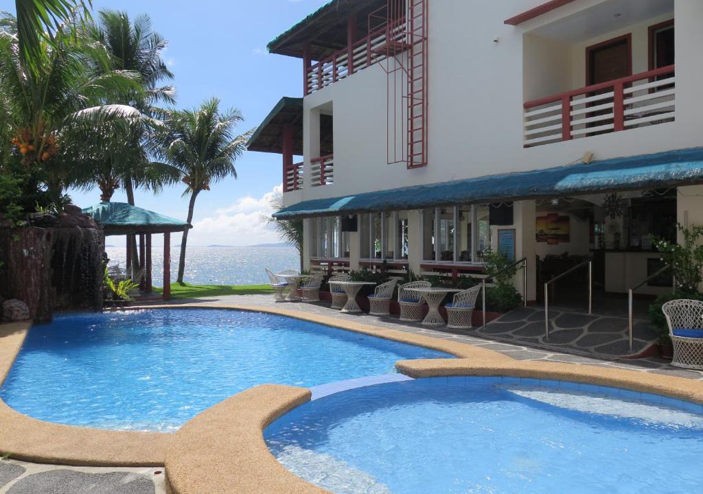 Puerto Galera Resort | Badladz Beach and Dive Resort