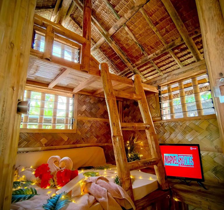 Magallanes Other | Bahay Kubo