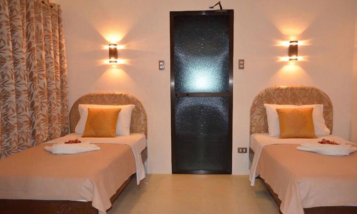 Del Carmen Bed & Breakfast | Bakhaw Bed & Breakfast