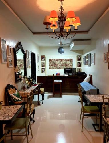 Masbate City Bed & Breakfast | Balai ni Emang Bed and Breakfast