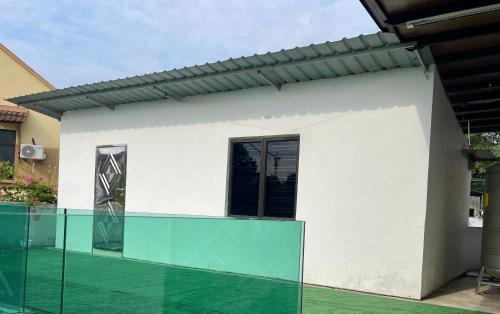 Bandar Baru Permas Jaya Villa | Balcony Garden Studio