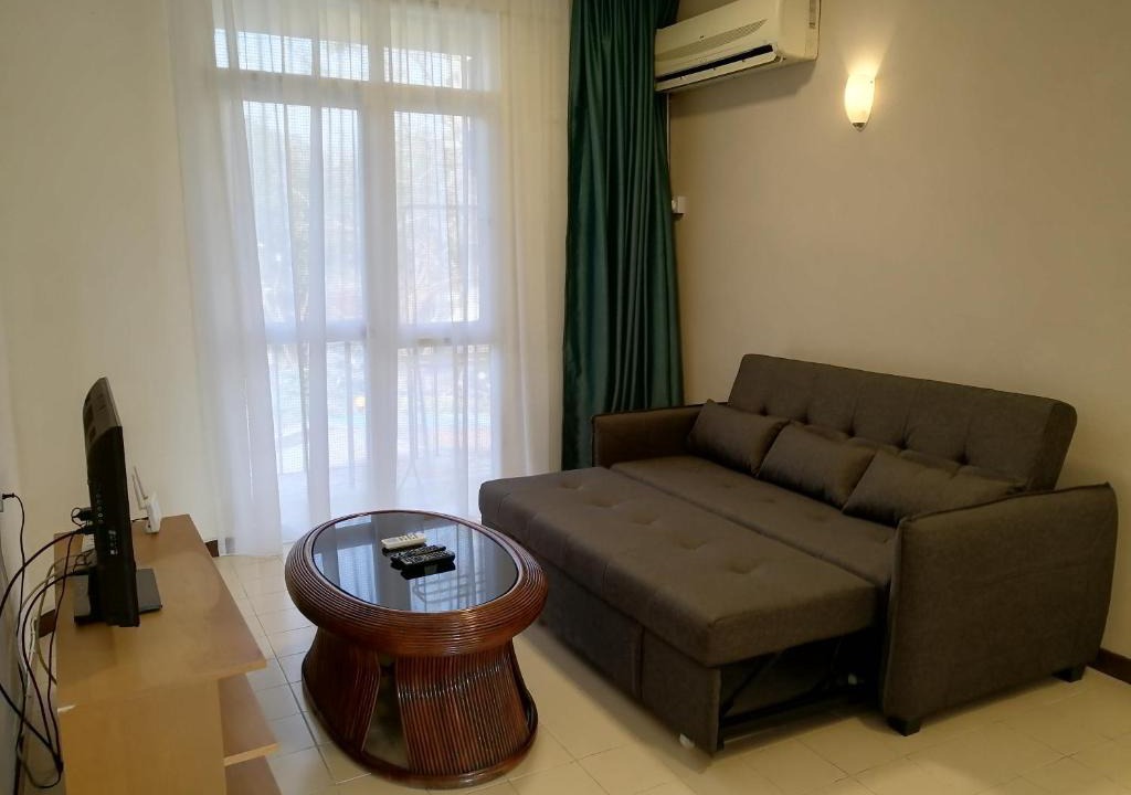 Batu Ferringhi Apartment | Bayu Emas Apartment by Wellington Resorts