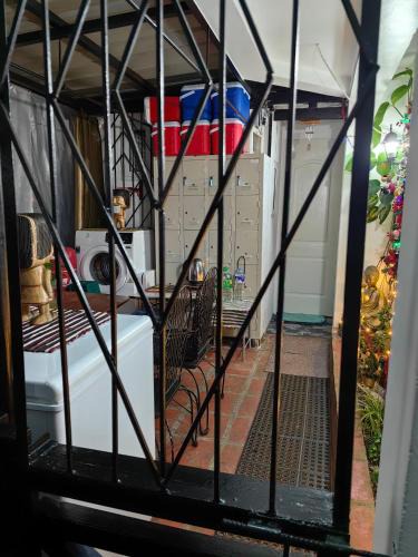Tuba Bed & Breakfast | Bed and Breakfast Small Cozy Room with Balcony, T&B, Fast WiFi, Netflix