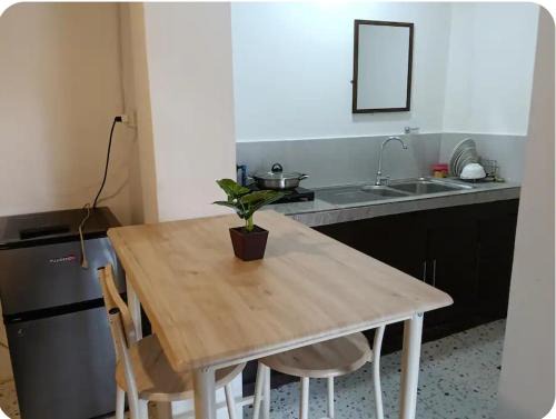 Cagayan de Oro House | Bedroom for 2 in Uptown CDO