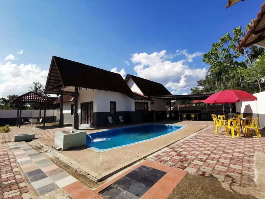 Alor Gajah Villa | BESLA VILLA at AFamosa[POOL+BBQ] 1253