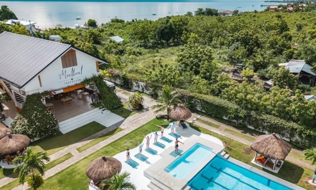 Basdiot Resort | Beyond Island Resort