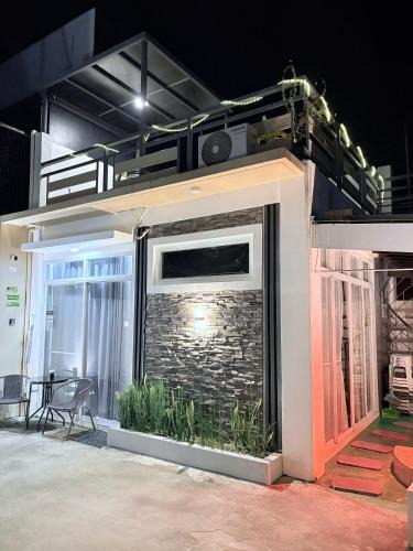 Tacloban House | BMF Homestay Jacuzzi Villa 1