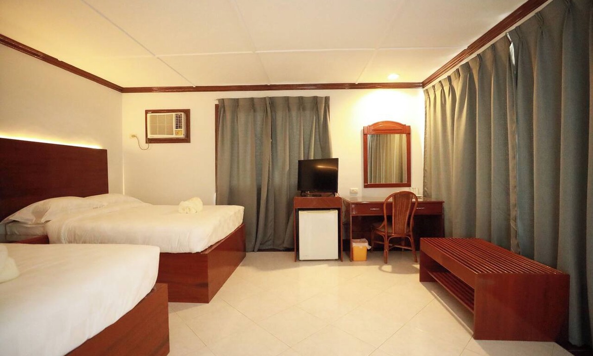 Mayacabac Resort | Bohol Plaza Resort and Restaurant