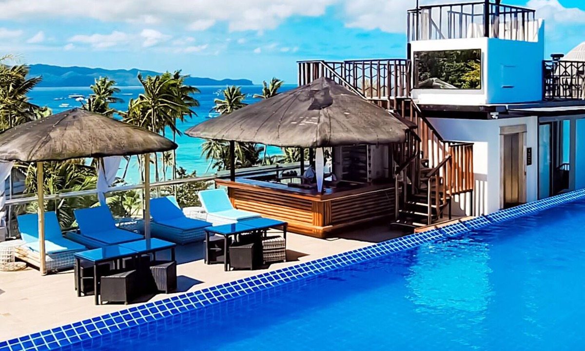 Manoc-Manoc Hotel | Boracay Ocean Club Resort and Spa