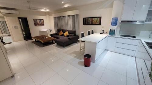 Angeles City Apartment | Bourbon Street Apts off Red Street - Room 37 - 1 Bedroom Suite