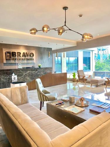 Tanauan City Hotel | Bravo Tanauan Hotel