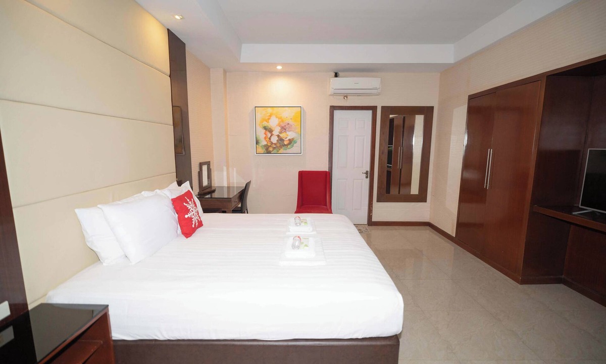 El Salvador Hotel | Brevant Pool Club And Resort