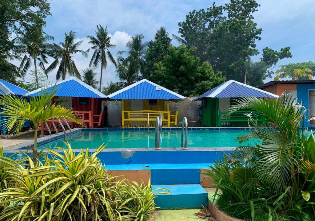 Danao City Bed & Breakfast | Bubbly Seaview Beach Resort