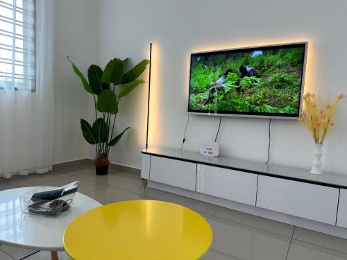 Bukit Gambir Villa | Bukit Gambir XiangJu Homestay 香橘民宿