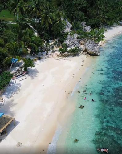 Liloan Resort | BuLahan Beach Resort Couple Room