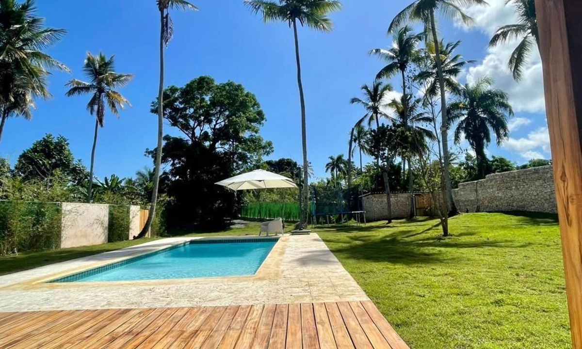 Cabrera Villa | CABRERA LODGE 2 (850 Mts From the Beach, Central, Modern and Fancy)