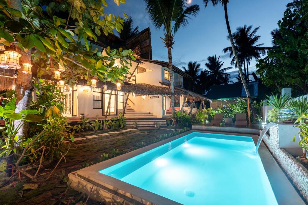 Catangnan House | Casa Bianca Siargao