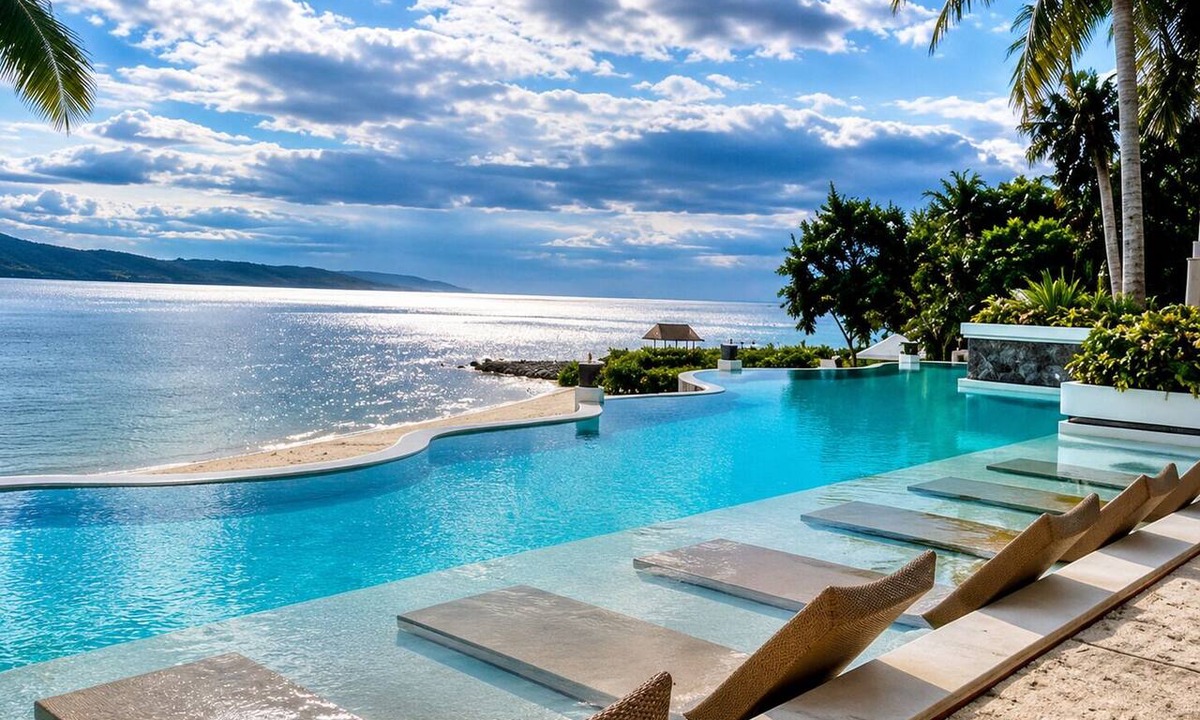 Kaputian Condo | CASA CHOY SUITES at Kembali Coast with Balcony Island Escape Pool & Beach Access