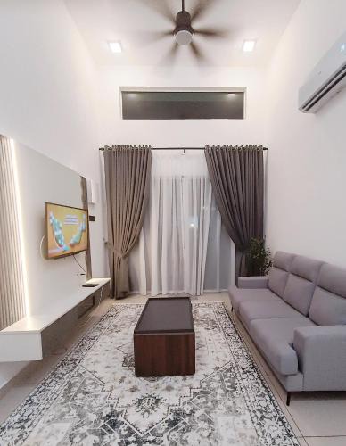 Arau House | Casa Desa Saujana