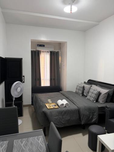 South Triangle Hotel | Casa Hiraya