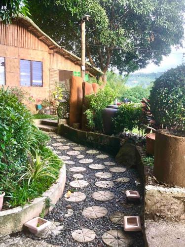 Pililla House | Casa Nessal