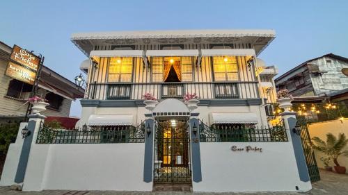 Calle Crisologo Hotel | Casa Pichay Family Room