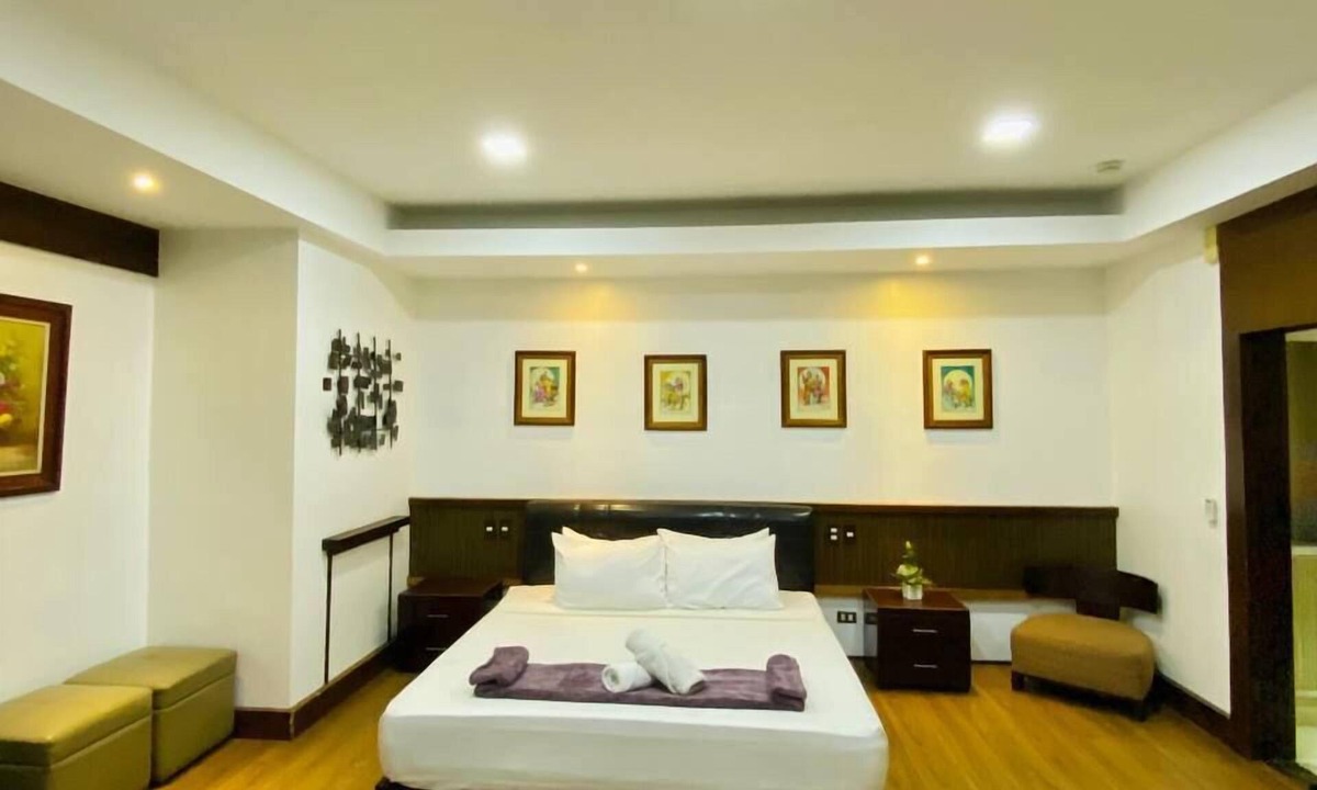 Imus Hotel | Casa Verde Hotel & Events Center