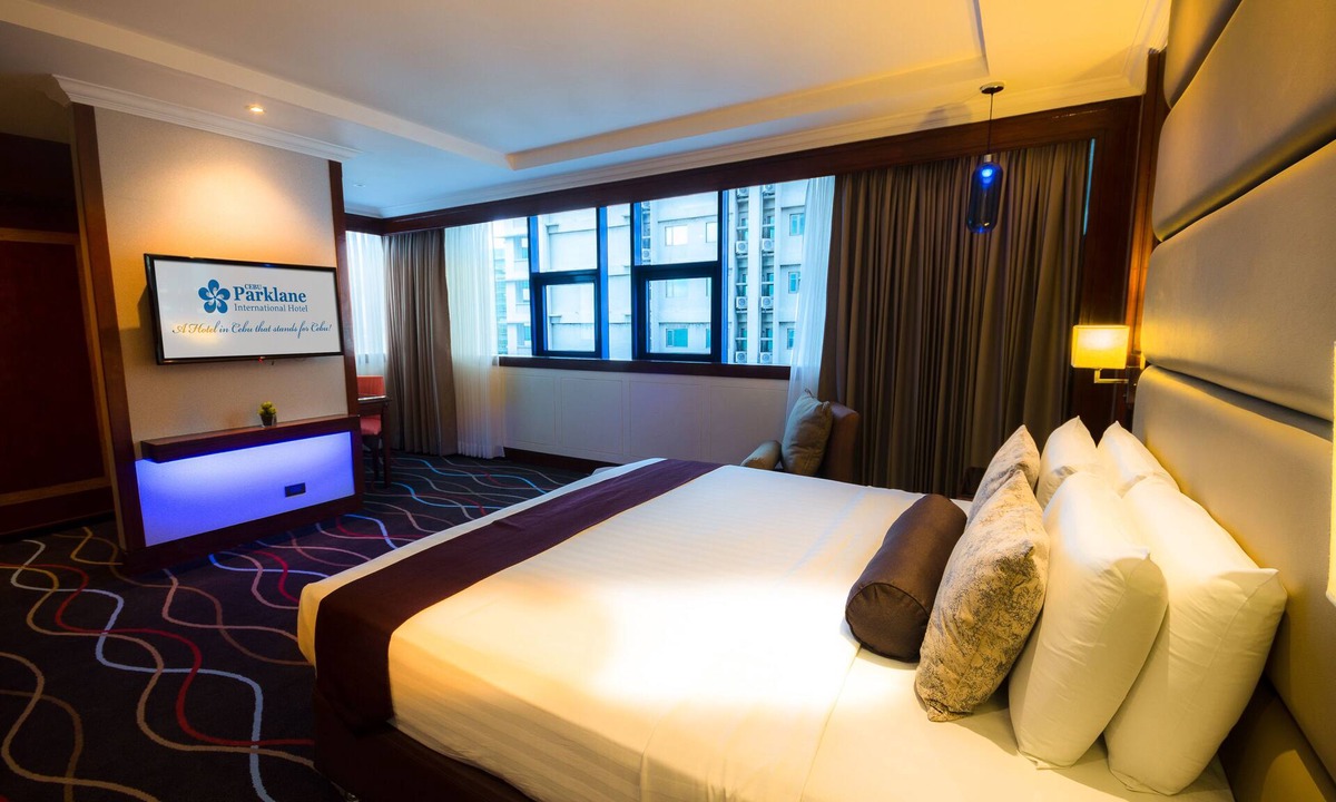 Lahug Hotel | Cebu Parklane International Hotel
