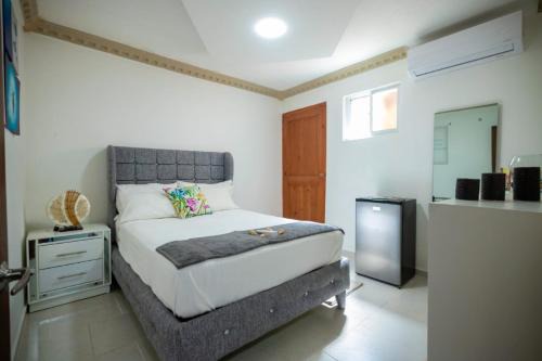 El Batey House | Central 1bd and Bth with common Picuzzi
