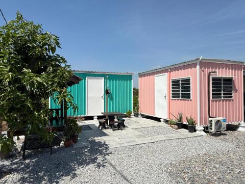 Kampung Bunga Emas Cabin | Che Inn D'Cabin