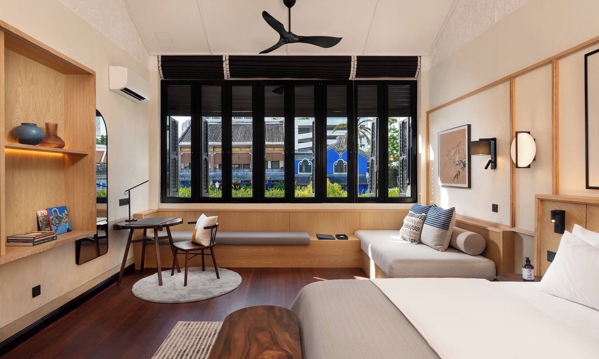 Downtown George Town Hotel | Cheong Fatt Tze - The Qing Suites