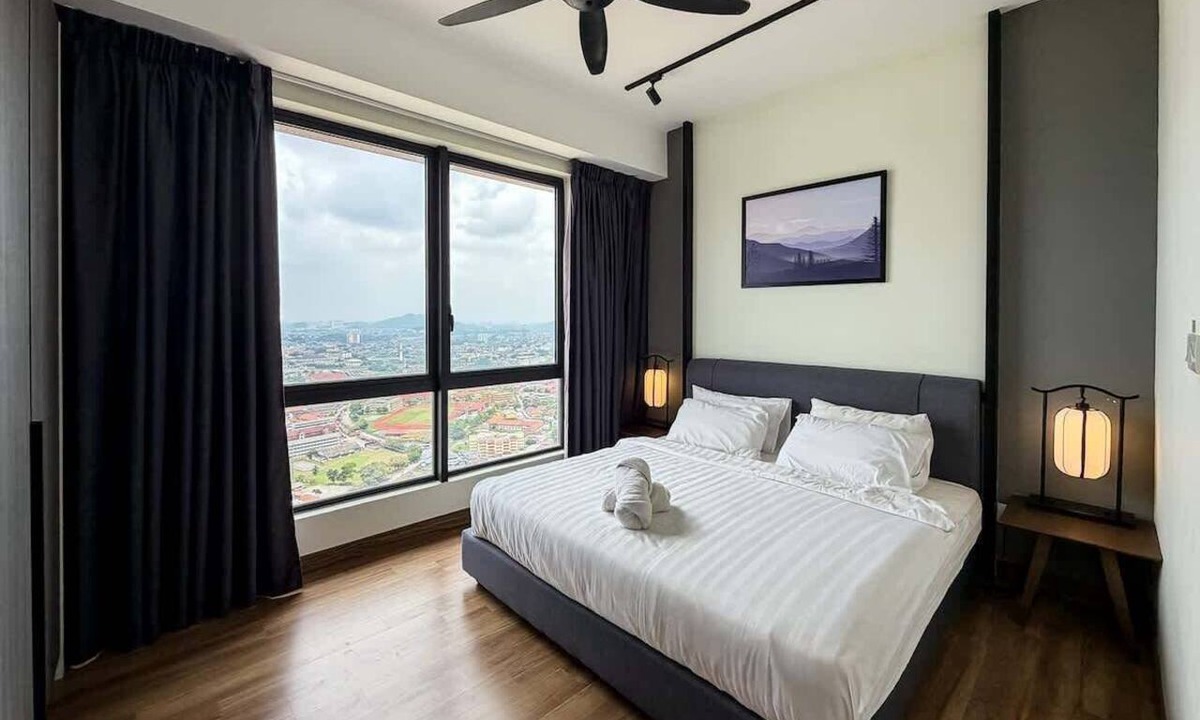 Malacca City Apartment | Chic 2BR Family Stay Near Jonker St