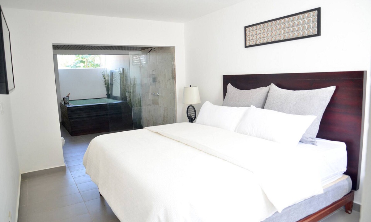 Villas Ana Maria Hotel | Chica-friendly luxury room with jacuzzi in central luxury residence