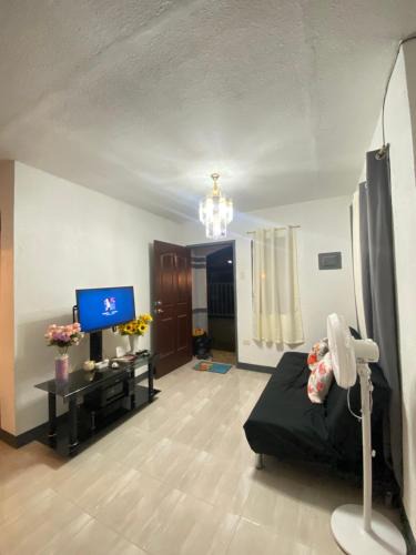 Talomo District House | Chill and Spacious 2BR Stay Davao with WiFi and Parking