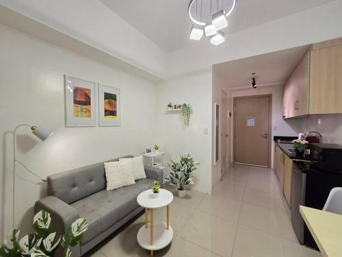 Barangka Ilaya Apartment | Citispace 1BR Condotel Suite at SM Light Residences #LT11A