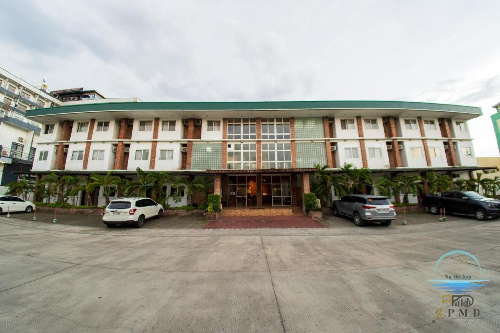 Olongapo Apartment | CJ by the Bay
