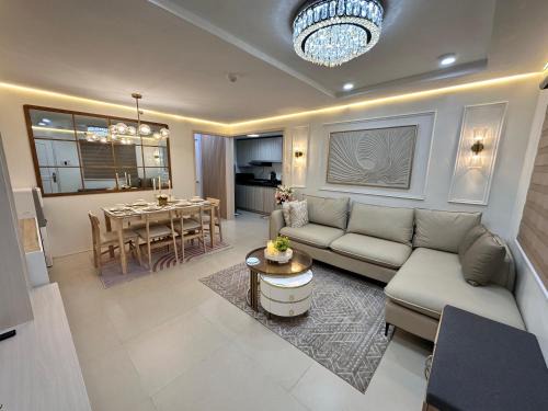 Cebu Apartment | CJ Premier Stays at Amalfi Oasis Near SM Seaside Mall & Nustar Casino Hotel, Cebu City