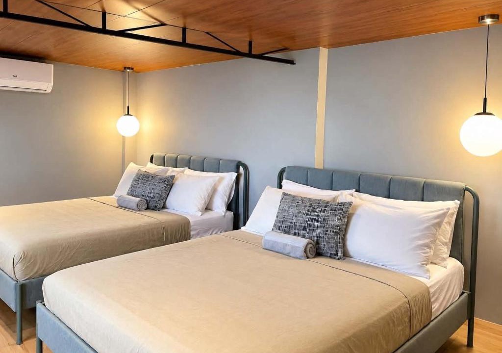 Calaca Villa | Cliffside Haven