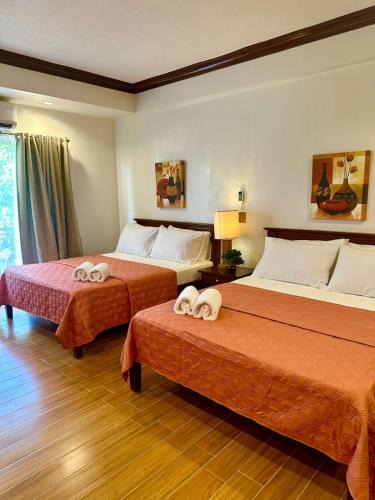 Talisay Apartment | Club Balai Isabel Taal Lakeview 305 Malvar