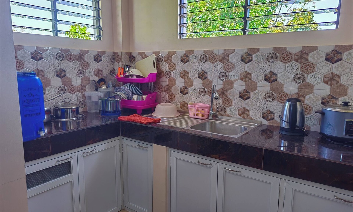 Tanaytay Apartment | COCO'S Transient House