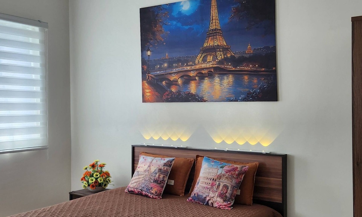 Trece Martires Apartment | Colin's Suite Condo with Pool/Near Tagaytay