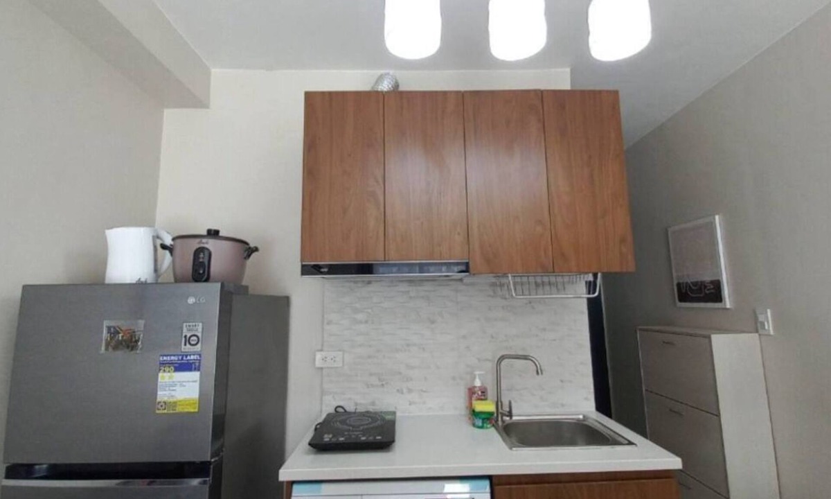 Basak Condo | Comfort & Style Studio [Pool view with Balcony]