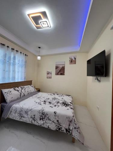 Compostela House | Compostela Guest Room #1 Terrace, Rooftop, Netflix, WiFi
