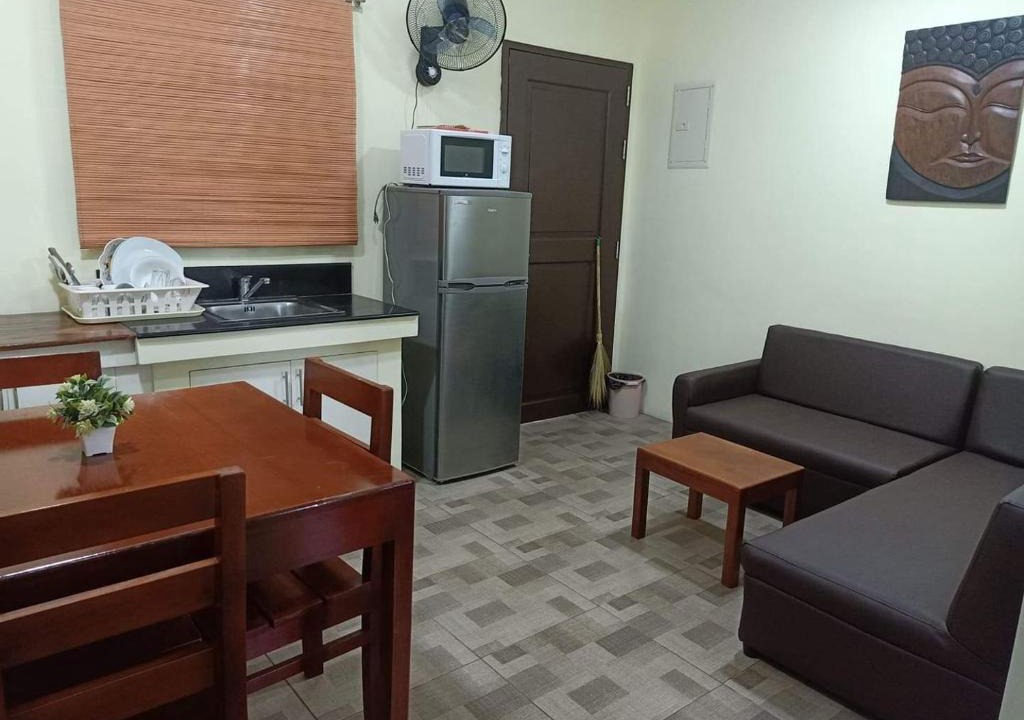 Puerto Princesa City Centre Apartment | Condo CIV