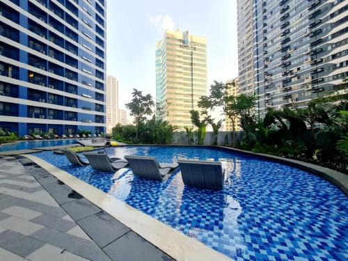 San Antonio Apartment | Condo in Makati Staycation
